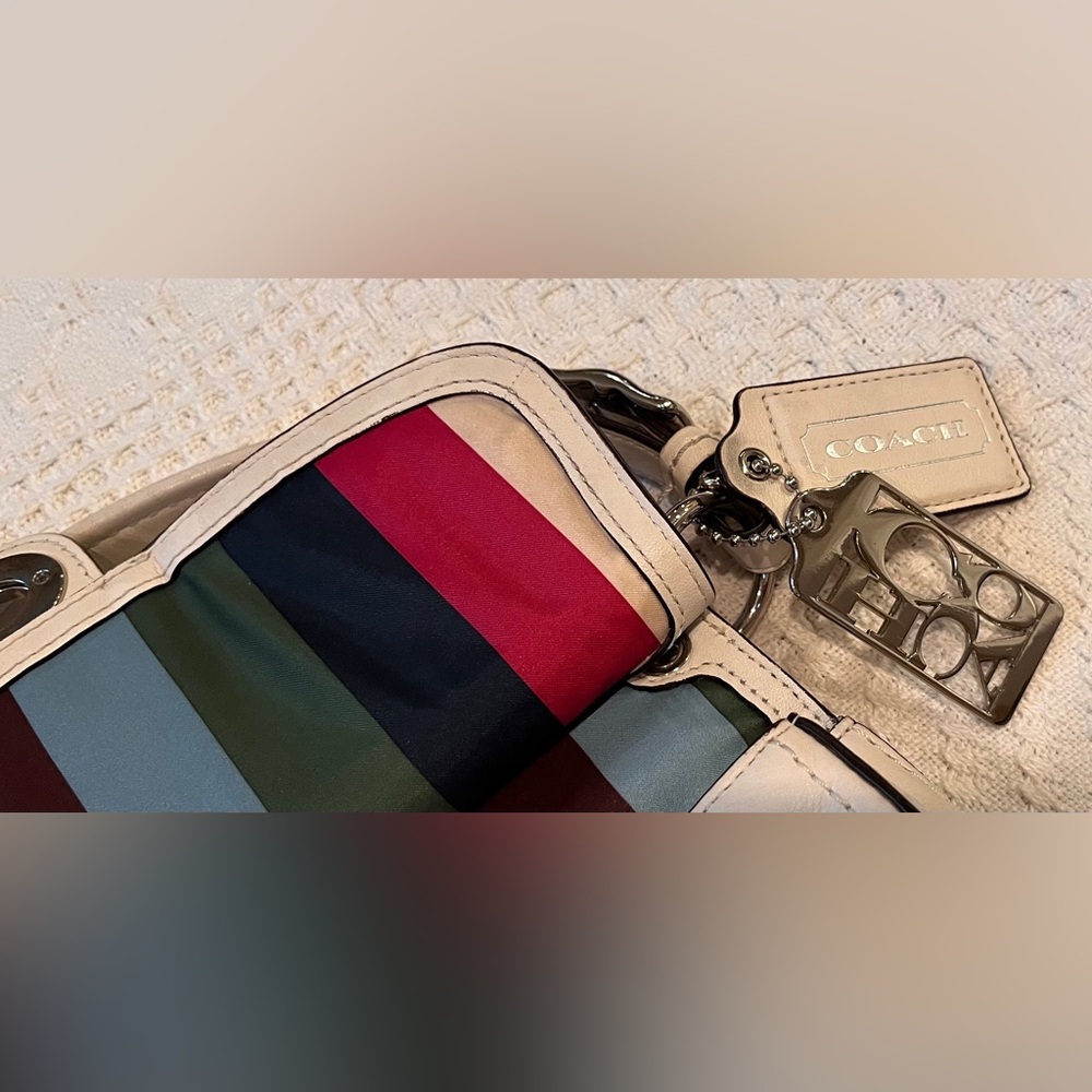 Coach Legacy Willis 70th Anniversary Limited Edition Leather with 2 hangtags EUC - Picture 11 of 15